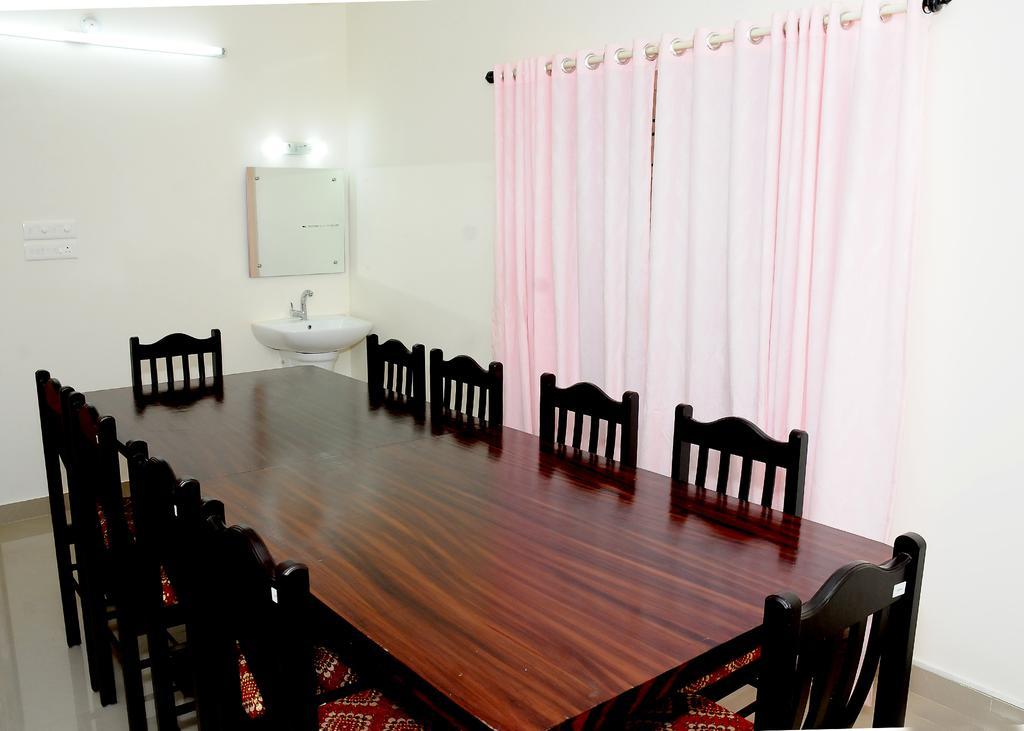 Greenfield Inn Thiruvananthapuram Εξωτερικό φωτογραφία